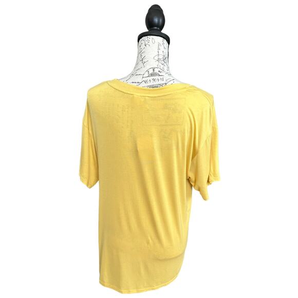 New Hem & Thread Goldenrod Short Sleeve T-shirt Slit Hem Stretch Small NWT - Picture 3 of 6